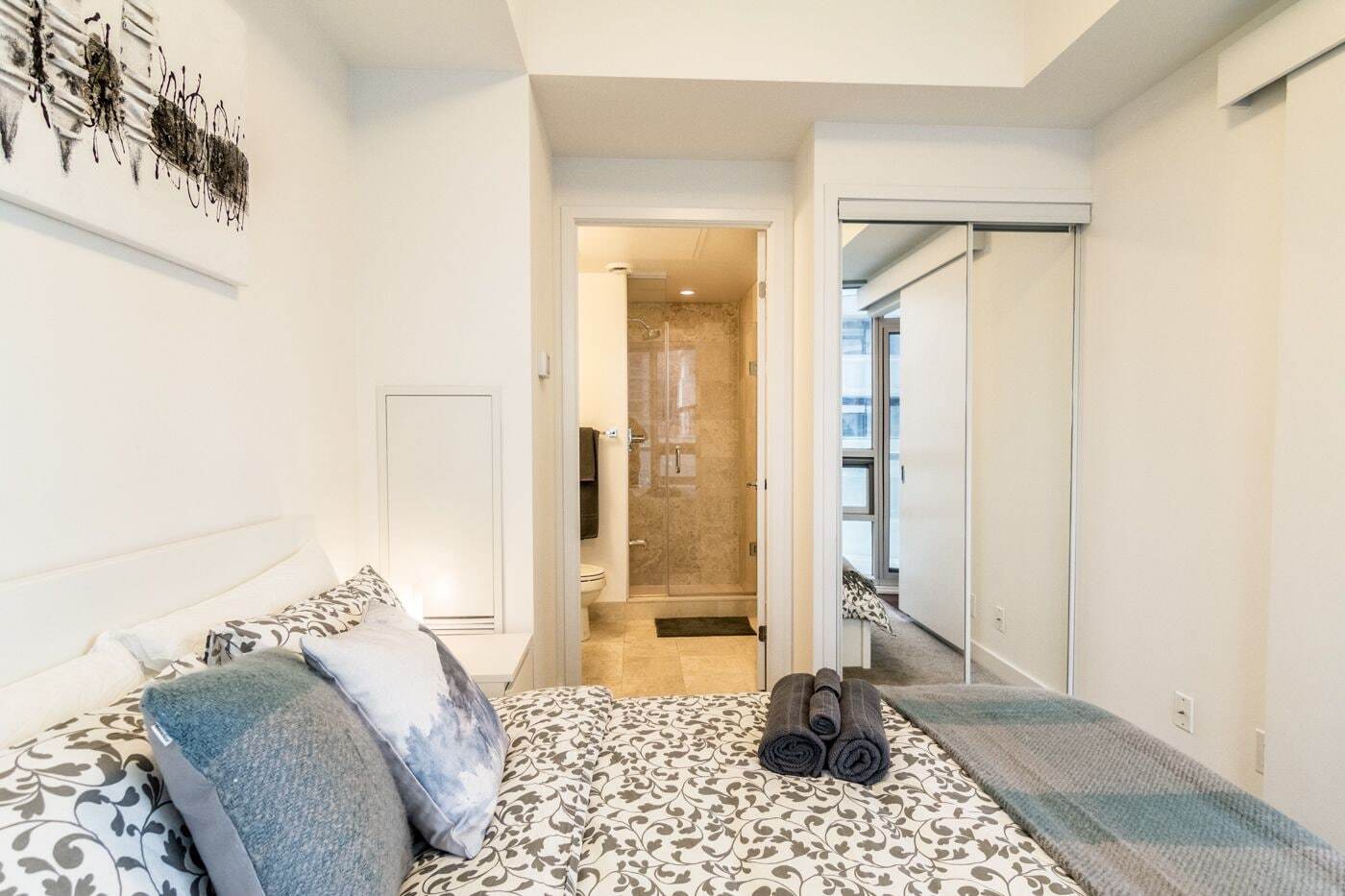 Aoc Suites - Two Bedroom Condo - City/Cn Tower View Toronto Bagian luar foto
